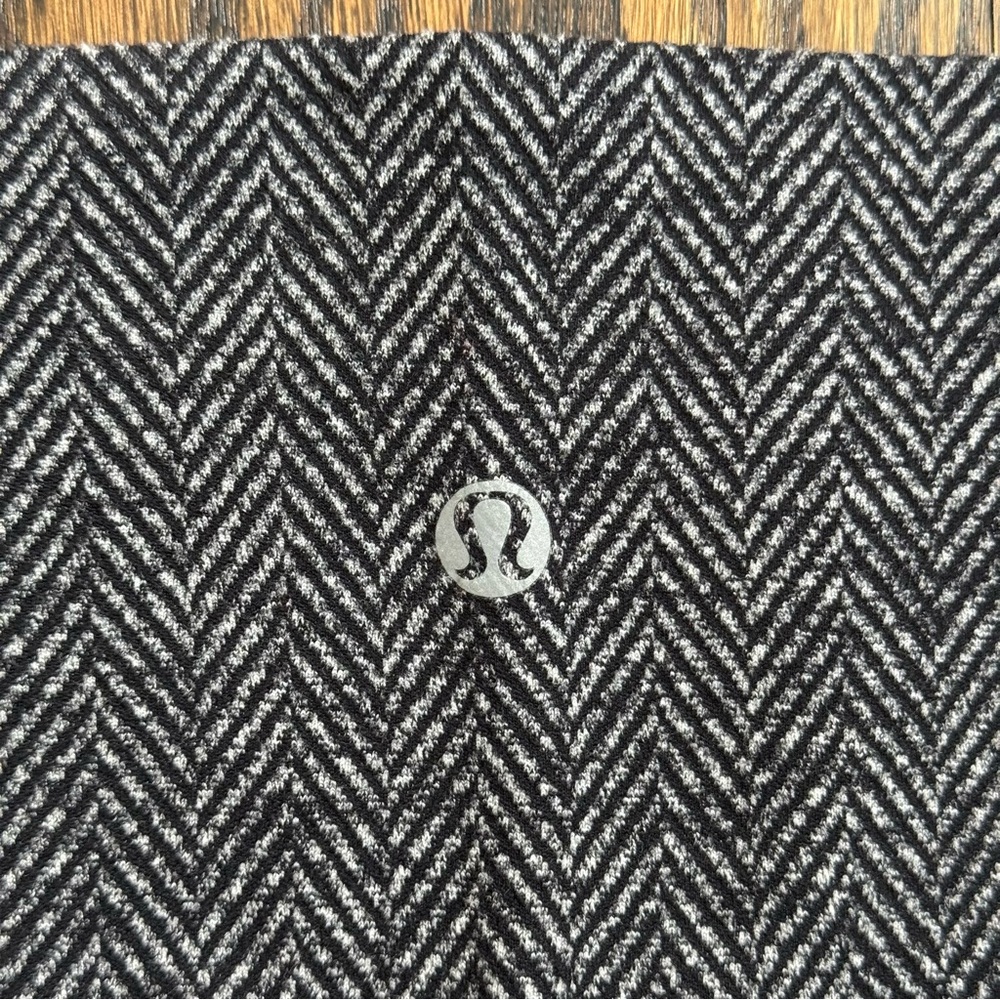 Lululemon Wunder Under Hi-Rise 7/8 Tight 25" Leggings in Herringbone - Size 8 - Picture 4 of 6